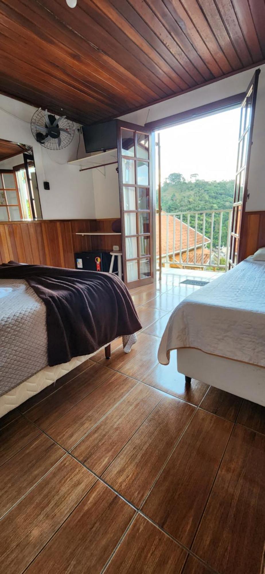 Pousada Araucaria Suites Campos do Jordao Dış mekan fotoğraf